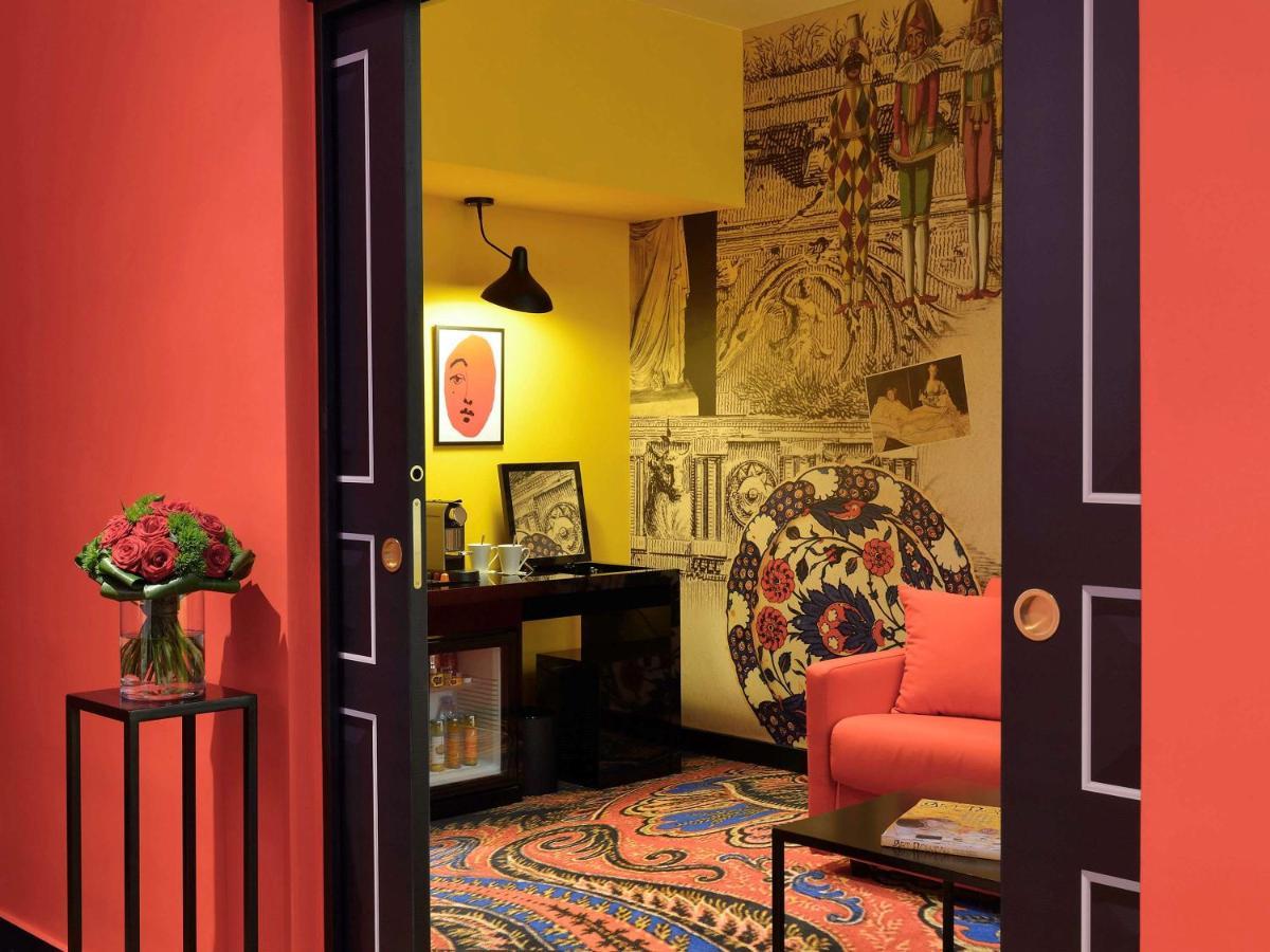 Hôtel&Spa Jules César Arles - MGallery Hotel Collection Esterno foto Interior of the hotel