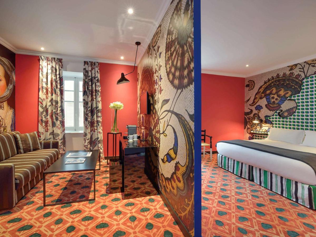 Hôtel&Spa Jules César Arles - MGallery Hotel Collection Esterno foto A suite at the hotel